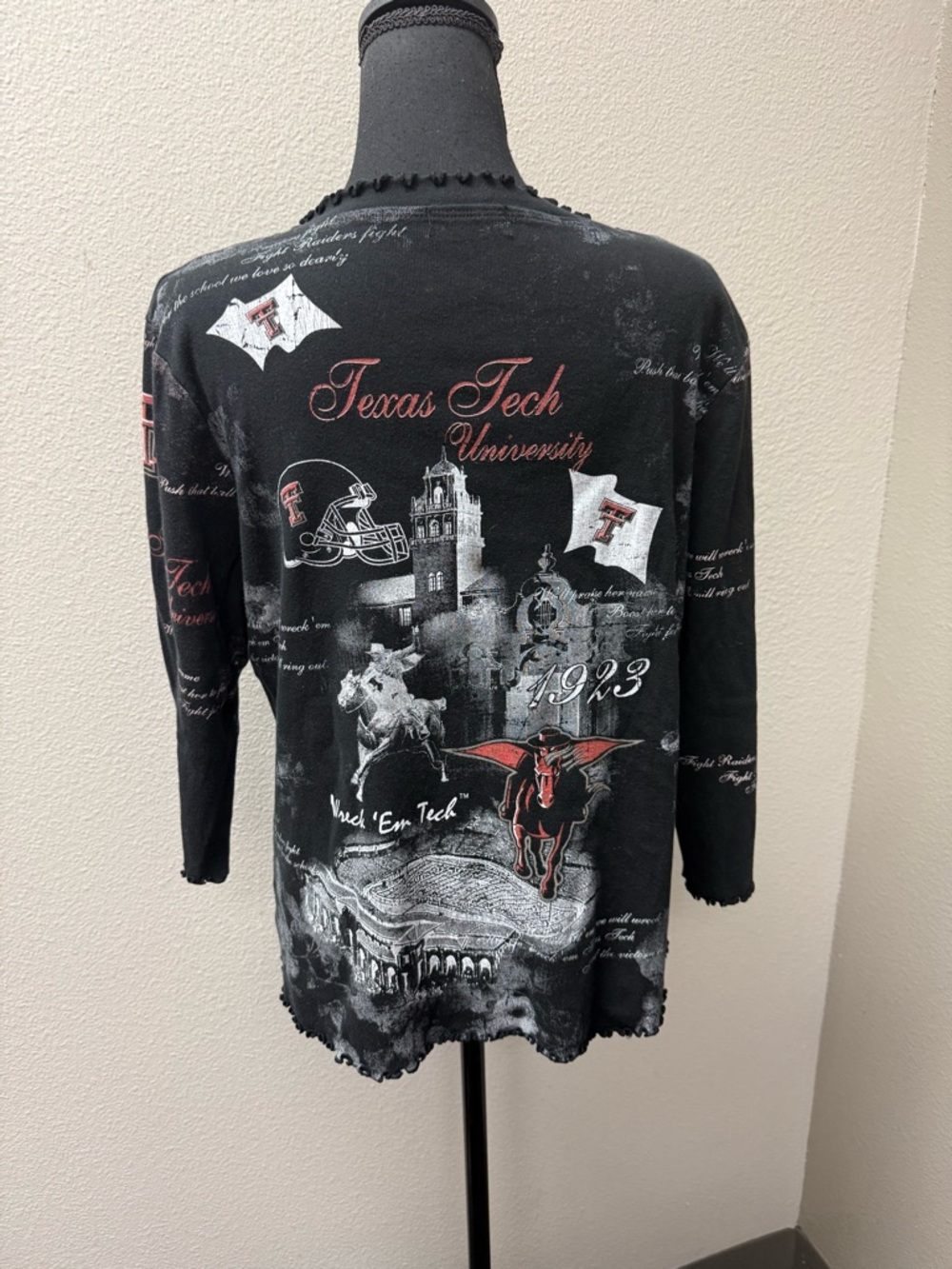 Texas Tech University Graphic Top Black Red Rhinestone Tee Large NCAA - Picture 5 of 9